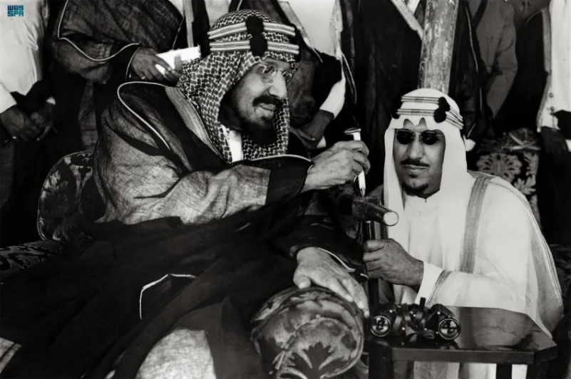 إنجازات الملك عبد العزيز في خدمة الحرمين الشريفين
