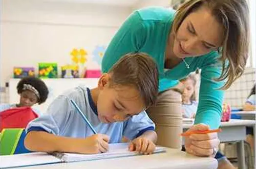 كم درجات النجاح في المتوسط