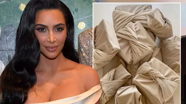 شاهد كاردشيان تتعرض للهجوم بسبب طريقة تغليف هدايا عيد الميلاد.. هل سخرت من موت أطفال غزة؟