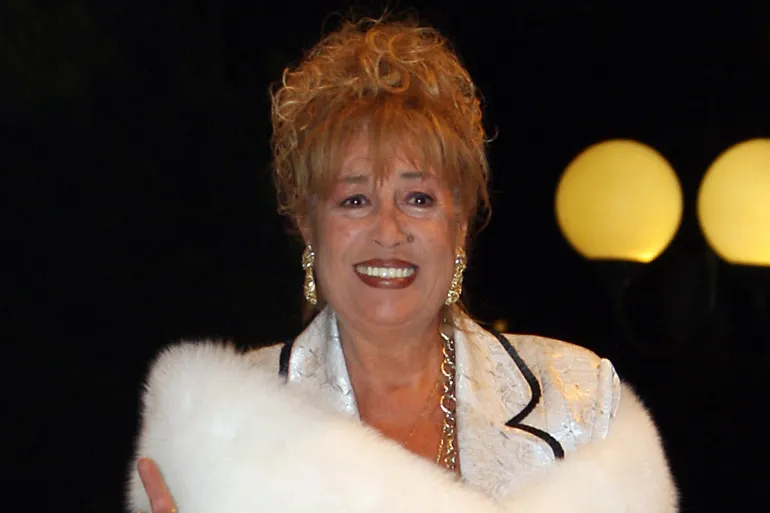 من هي منى واصف السيرة الذاتية وأهم أعمالها الفنية