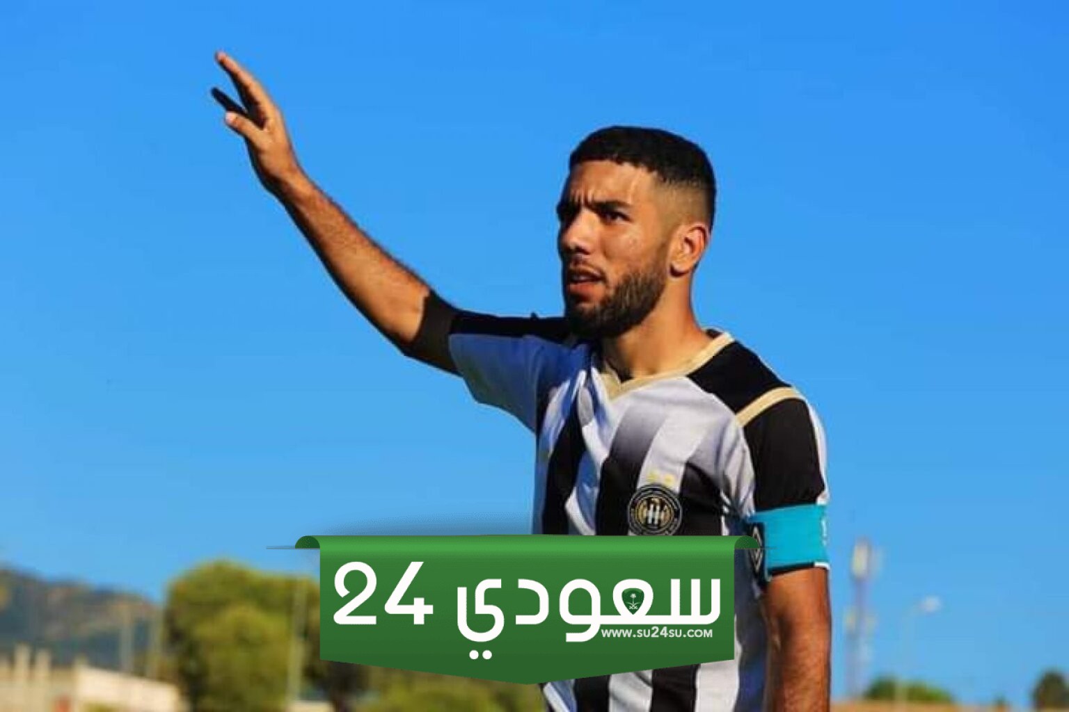 أحمد القندوسي يكشف كواليس رحيله عن الأهلي