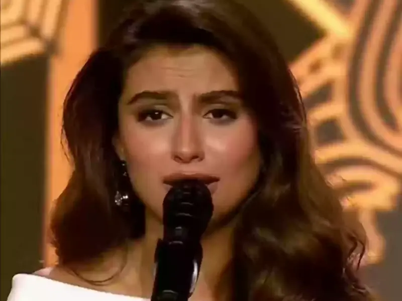 من هي حنين الغامدي التي تألقت في حفل اليوبيل الماسي؟