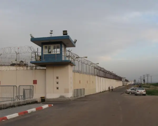 وفاة سابع معتقل فلسطيني