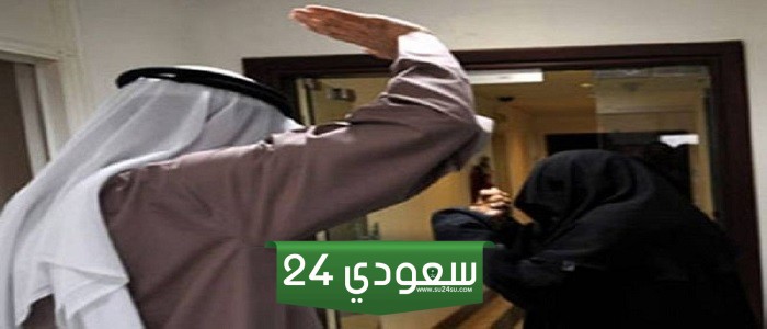 بالفيديو: قصة رجل طلق زوجته بعدما صادفها ترقص وسط كوفي لاونج برفقة صديقاتها أمام الرجال