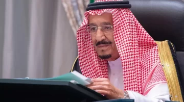 سبب اعفاء وزير الحج السعودي من منصبه