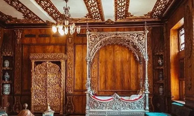 حقيقة اختفاء سرير فضي من قاعات قصر الأمير محمد علي