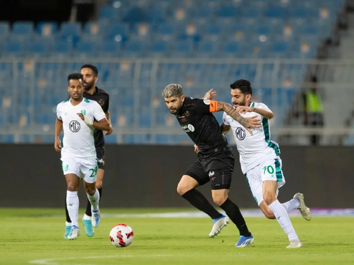الأهلي ضد الشباب الدوري السعودي