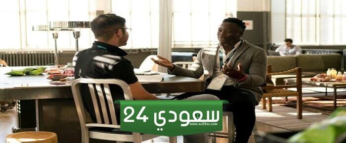 كيف افتح سالفه مع شخص زعلان مني؟!