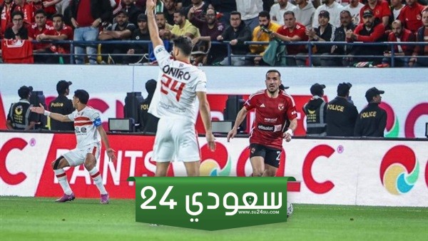 الغموض يحيط بمصير قندوسي مع الأهلي.. ورأي كولر يحسم مستقبله