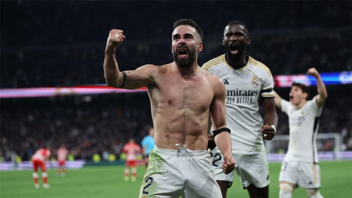 كارفاخال يكشف عن وجهته بعد رحيله من ريال مدريد.. ويؤكد: بيريز الرئيس الأعظم